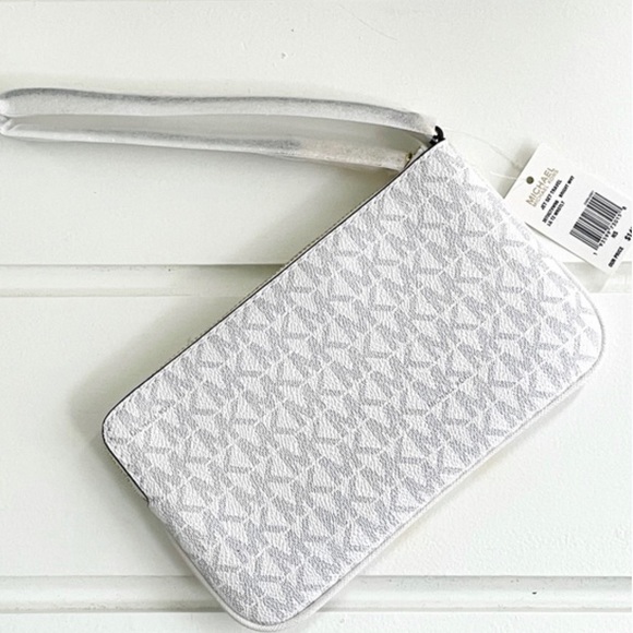 Michael Kors Logo Stripe Tote & Wristlet Bag Set - Picture 4 of 16